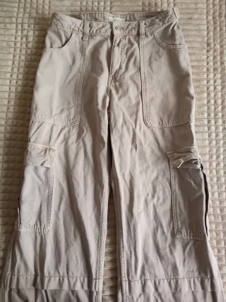 Pantalón cargo Mango beige ajustable