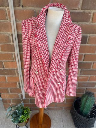 Chaqueta Zara Tweed Rojo y Blanco