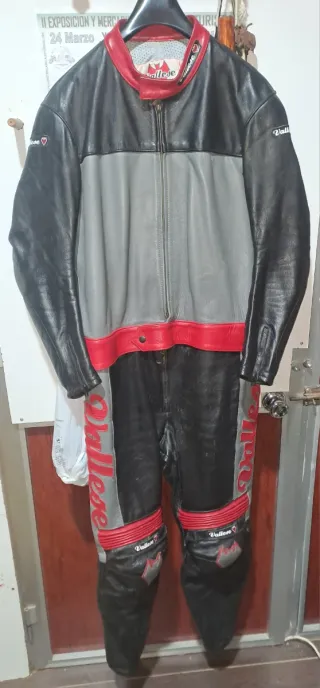 Mono de moto Vallese Talla 56