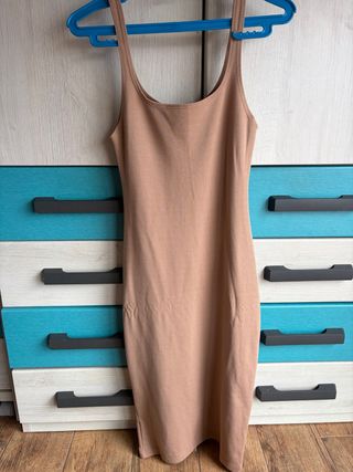 Vestido largo Zara beige Talla S