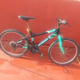 Bicicleta DENBIKE 24 Negra y Turquesa