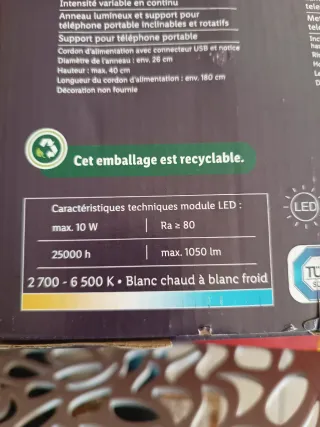 Treppiede con luce LED per live/selfie