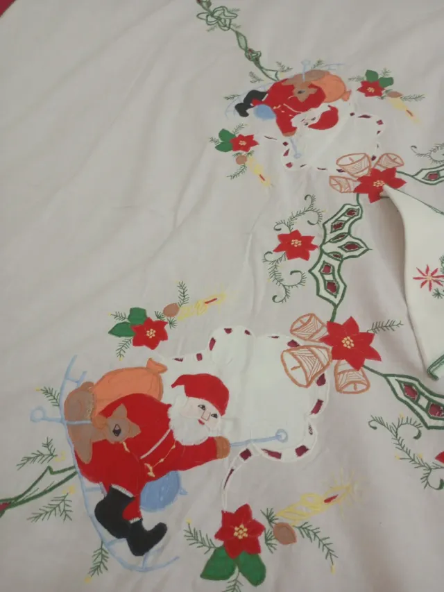 Manteleria Navida  Grande Santa Claus Flores borda