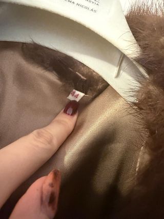 Abrigo largo de piel marrón