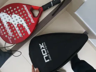 Pala de pádel Bullpadel INDIGA PWR+ funda
