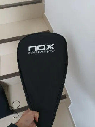 Pala de pádel Bullpadel INDIGA PWR+ funda