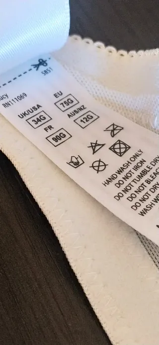 Sujetador 90G blanco. Panaché