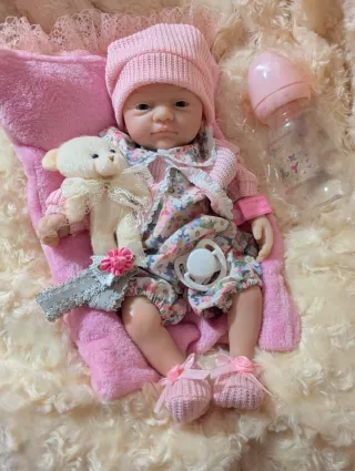 Reborn. de silicona se puede bañar