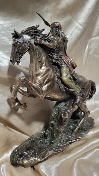 Figura Bronce Indio Apache Guerrero