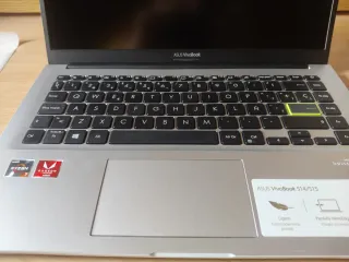 Portátil Asus Vivobook 14