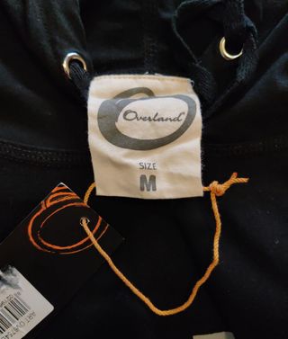 Felpa con cappuccio nera