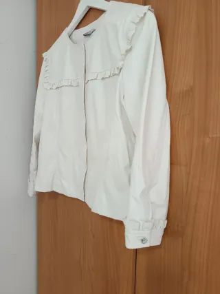 Giubbotto Liu Jo bianco con volant