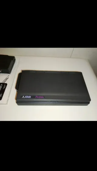 Atari Portfolio Portátil
