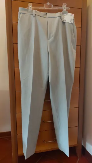 Pantaloni grigi Uniqlo