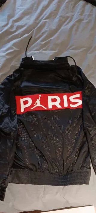 Cortavientos Jordan PSG Negro Azul Rojo