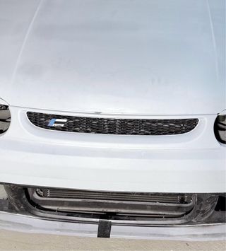 Parrilla / calandra Kamei Golf MK4