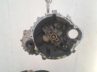 MITSUBISHI COLT Mk6 2012 1,1 L gasolina 5 velocidades caja de cambios manual