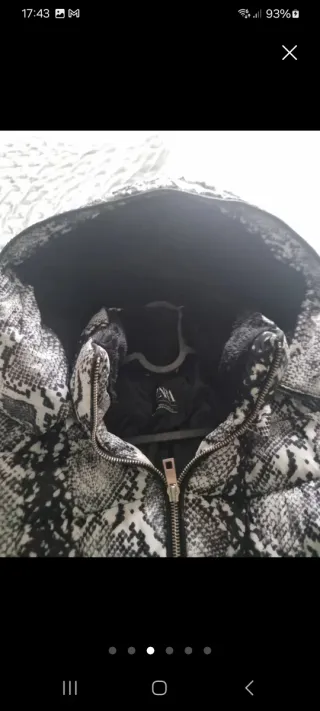 Chaqueta Zara Estampado Serpiente Talla M