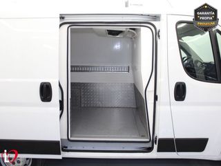 Peugeot Boxer 2.0 BlueHDI 330 ISOTERMO + EQUIPO FRIO 110