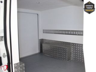 Peugeot Boxer 2.0 BlueHDI 330 ISOTERMO + EQUIPO FRIO 110