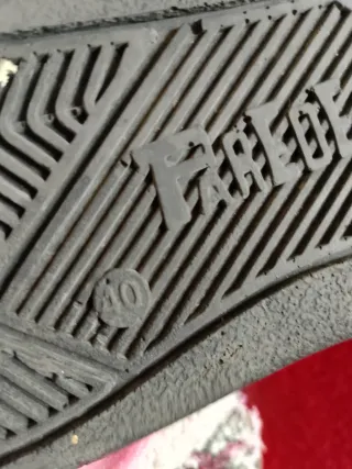 Zapatillas Paredes Negras Talla 38