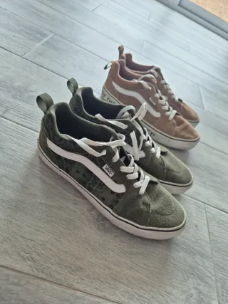 Vans Edición Limitada . Las dos 50e. El par 30e