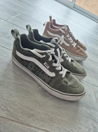 Vans Edición Limitada . Las dos 50e. El par 30e