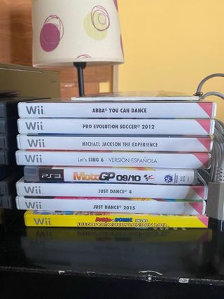 Consola Wii Negra + Juegos + 4 Mandos