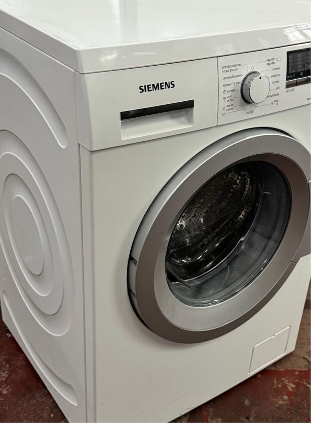 LAVADORA DE CARGA FRONTAL MARCA SIEMENS DE 8 KILOS