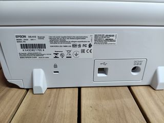 Escáner Business WorkForce DS-410 A4 compacto con alimentador de hojas, alimentador automático de documentos (ADF) de 50 hojas y software Document Capture Pro de Epson