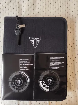 Triumph Street Triple 765R 2024