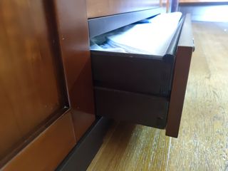 Mueble TV madera maciza