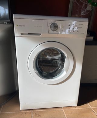 Lavadora Aspes 6kg 1000 RPM
