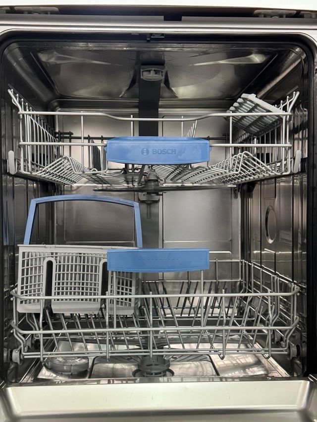 LAVAVAJILLAS MARCA BOSCH SILENCEPLUS