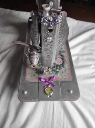 Máquina de coser decorada
