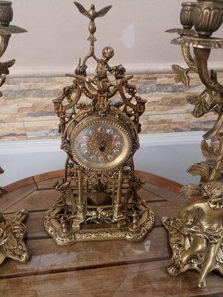 Candelabri antichi in bronzo