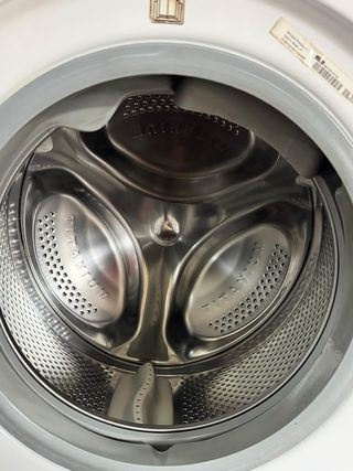 LAVADORA SECADORA MARCA WHIRPOOL