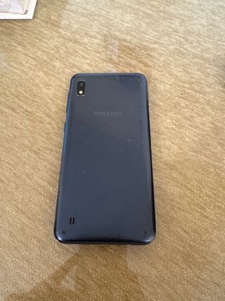 Samsung Galaxy A10 con caja original