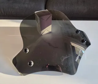 Parabrezza fumé Agility