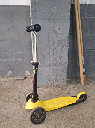 Patinete 3 Ruedas Amarillo Decathlon