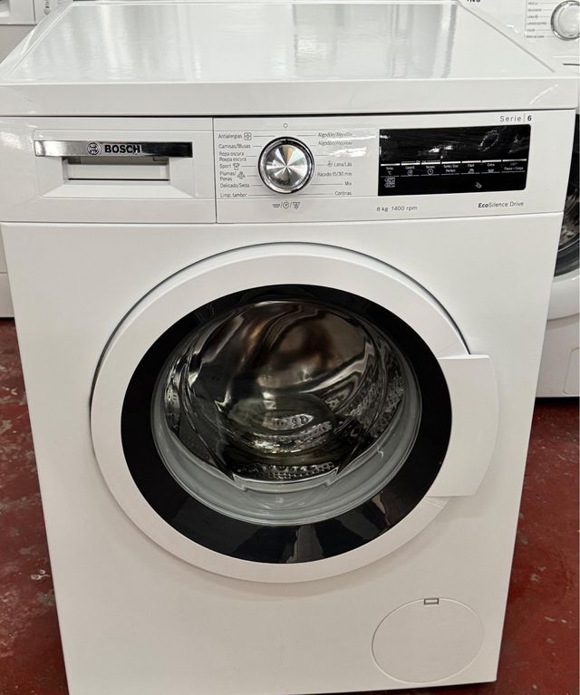LAVADORA DE CARGA FRONTAL MARCA BOSCH DE 8 KILOS