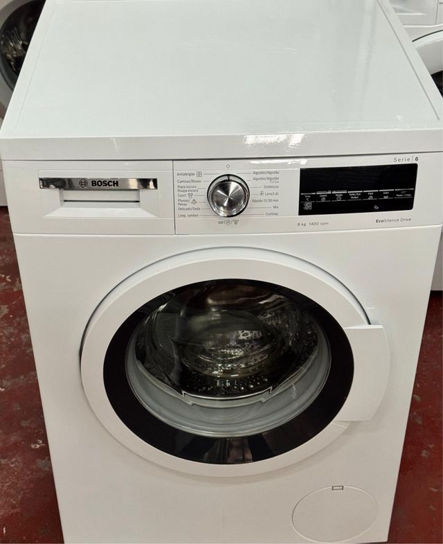 LAVADORA DE CARGA FRONTAL MARCA BOSCH DE 8 KILOS