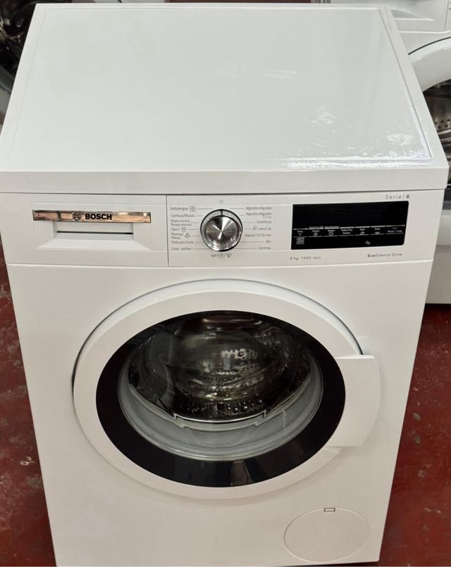 LAVADORA DE CARGA FRONTAL MARCA BOSCH DE 8 KILOS