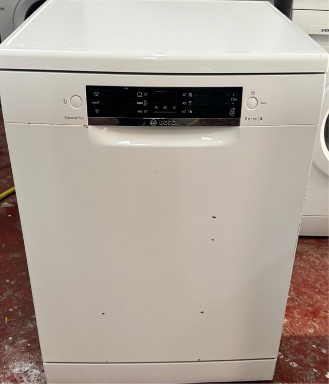 LAVAVAJILLAS MARCA BOSCH SERIE4