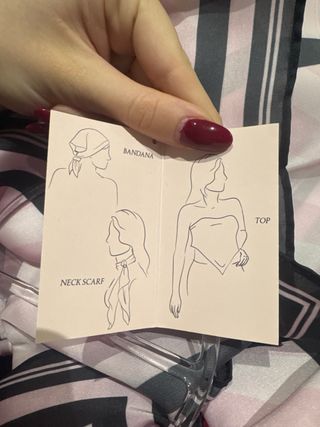 Victoria's Secret Bufanda Satén Rosa precionegocia