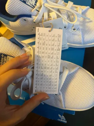 Adidas Stan Smith Talla 36 (opción 37 1/3)unisex