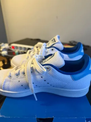 Adidas Stan Smith Talla 36 (opción 37 1/3)unisex