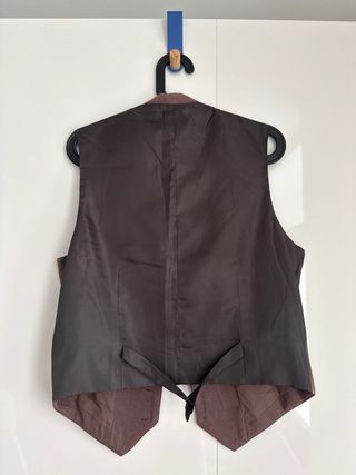 Chaleco Zara Man Marrón Oscuro