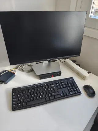 Ordenador Lenovo ThinkCentre Negro/Plateado