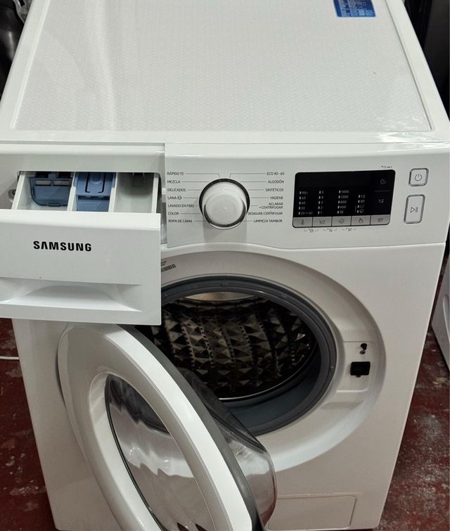 LAVADORA DE CARGA FRONTAL MARCA SAMSUNG DE 9 KILOS